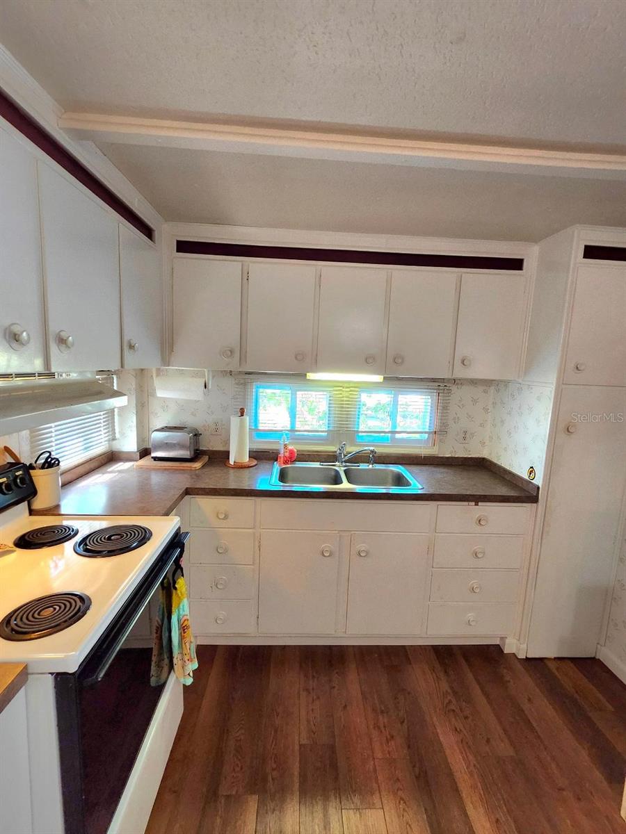 1715 ILLINOIS AVE, BRADENTON, FL — photo 22