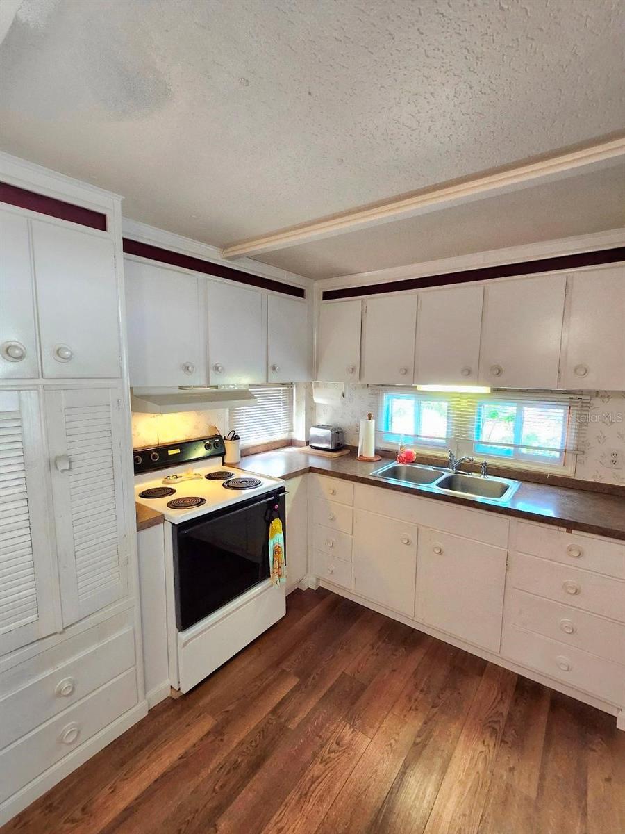 1715 ILLINOIS AVE, BRADENTON, FL — photo 23
