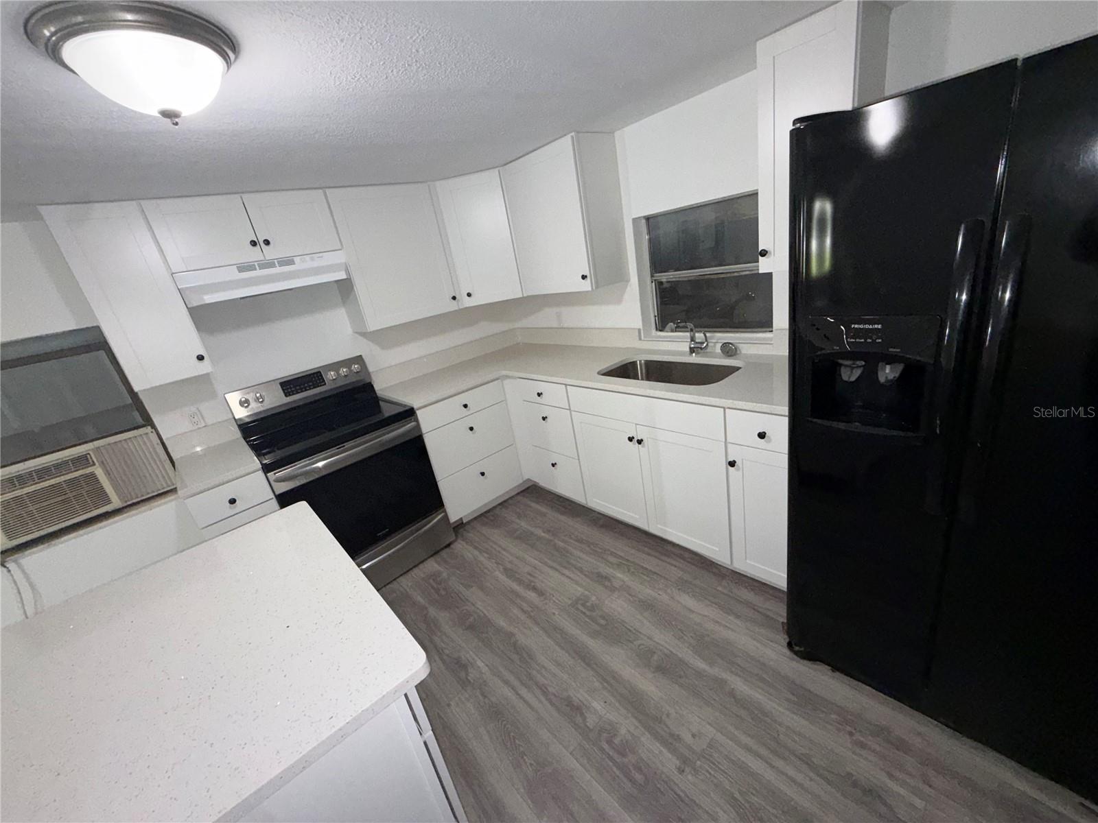 17440 SE 37TH LN, OCKLAWAHA, FL — photo 4