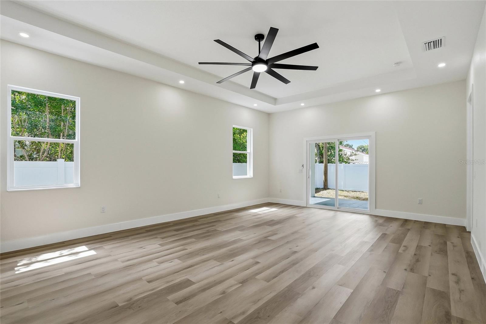 1117 15TH AVE NW, LARGO, FL — photo 12