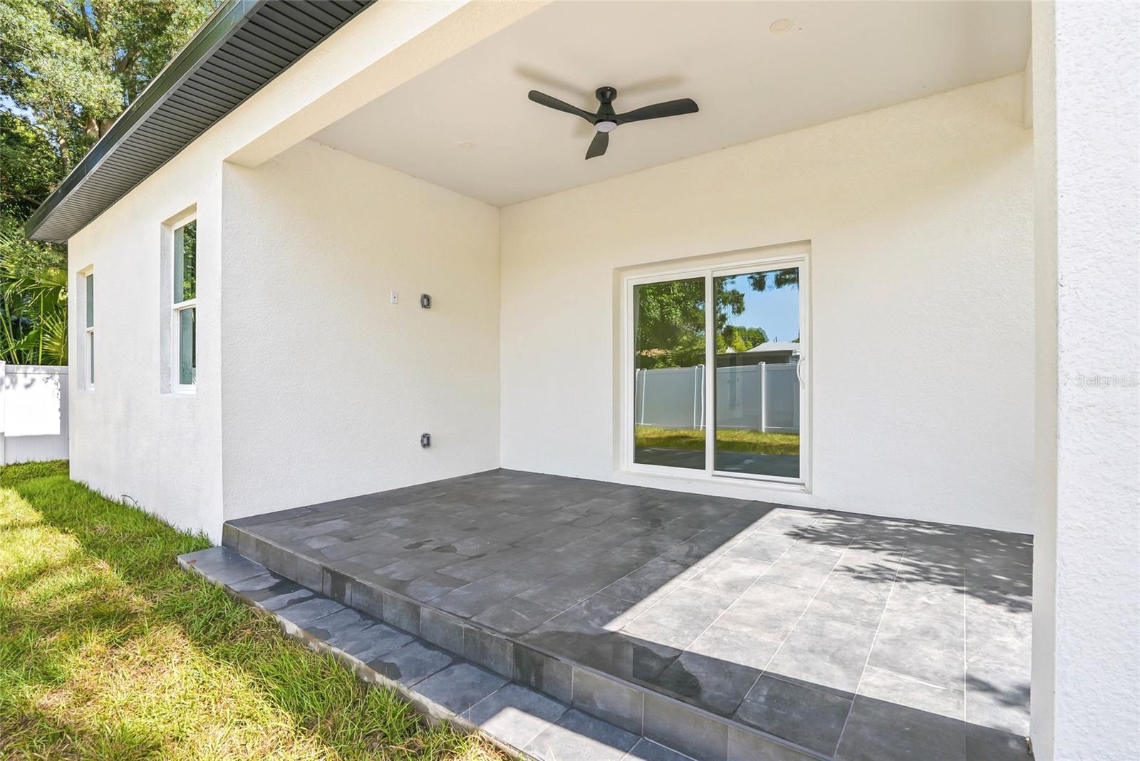 1117 15TH AVE NW, LARGO, FL — photo 27