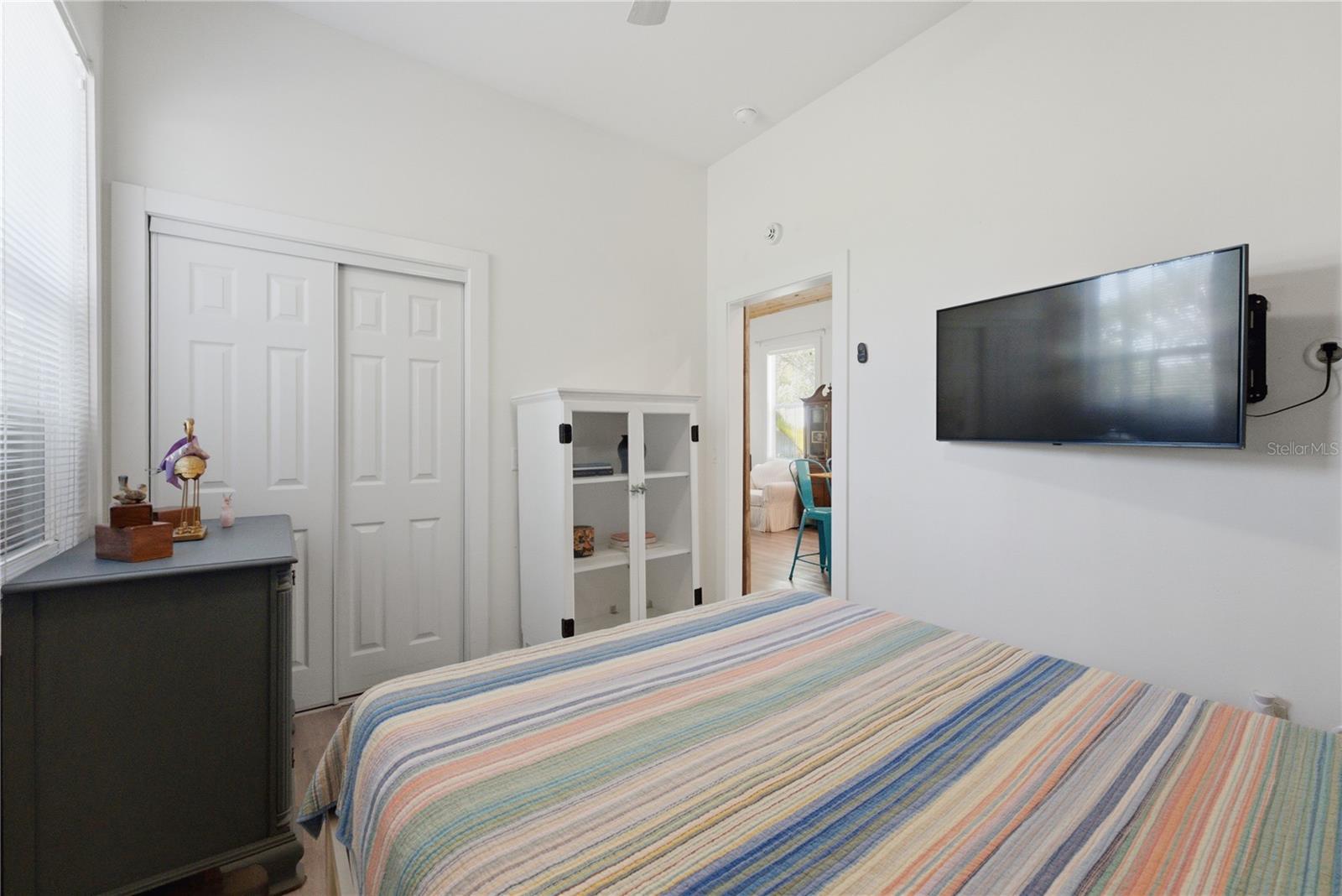 559 18TH ST E, BRADENTON, FL — photo 17
