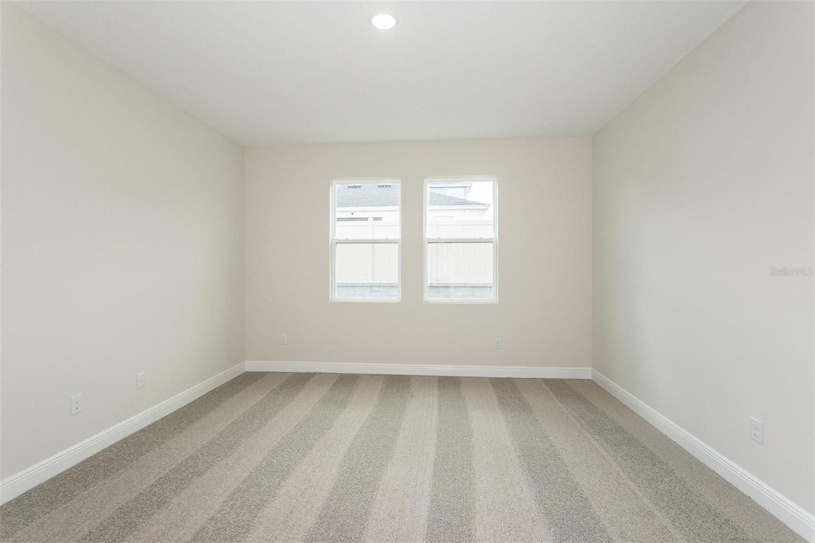 33437 TWILIGHT SEA PL, DADE CITY, FL — photo 4