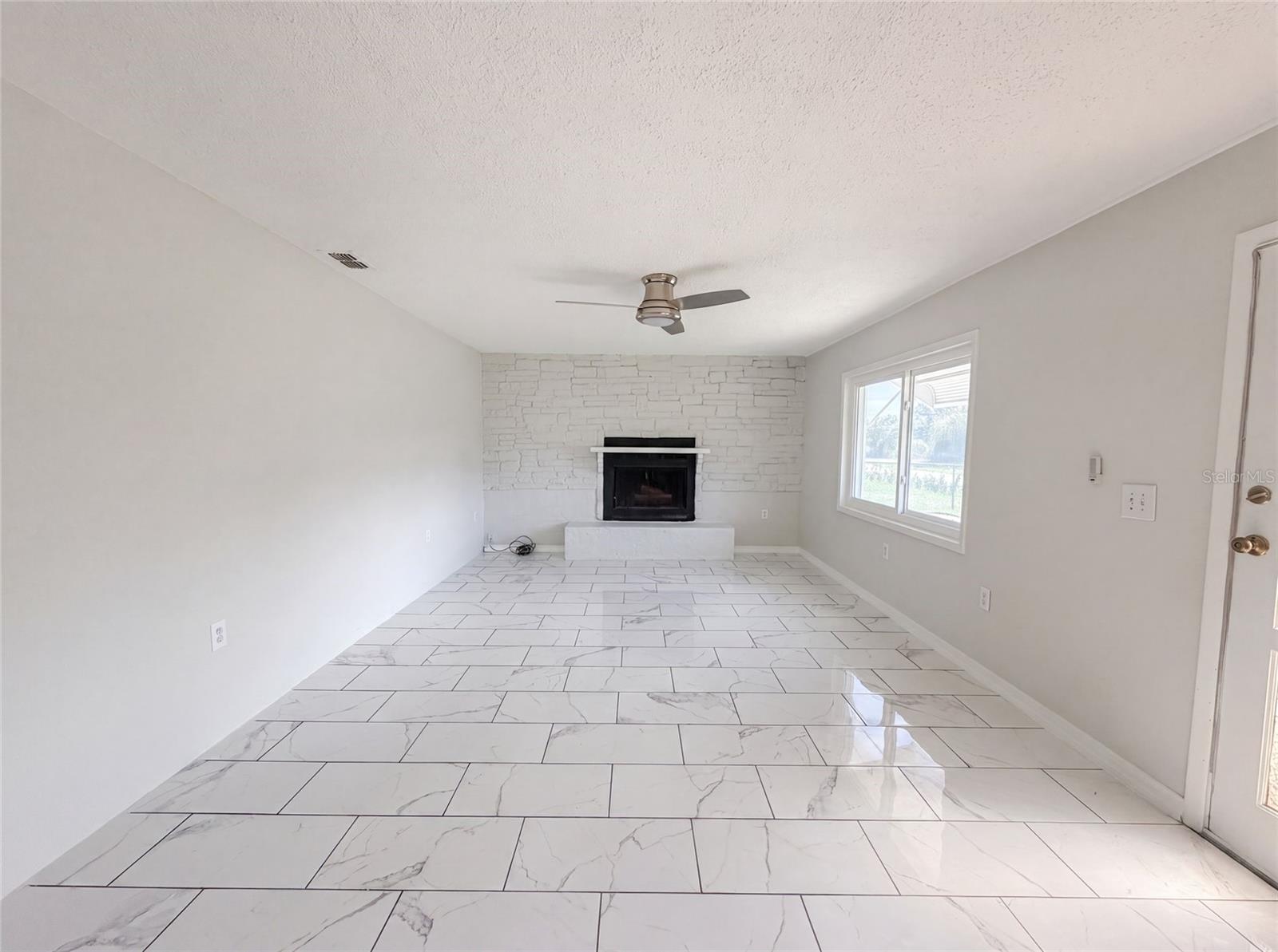 417 CALUMET RD, AVON PARK, FL — photo 3