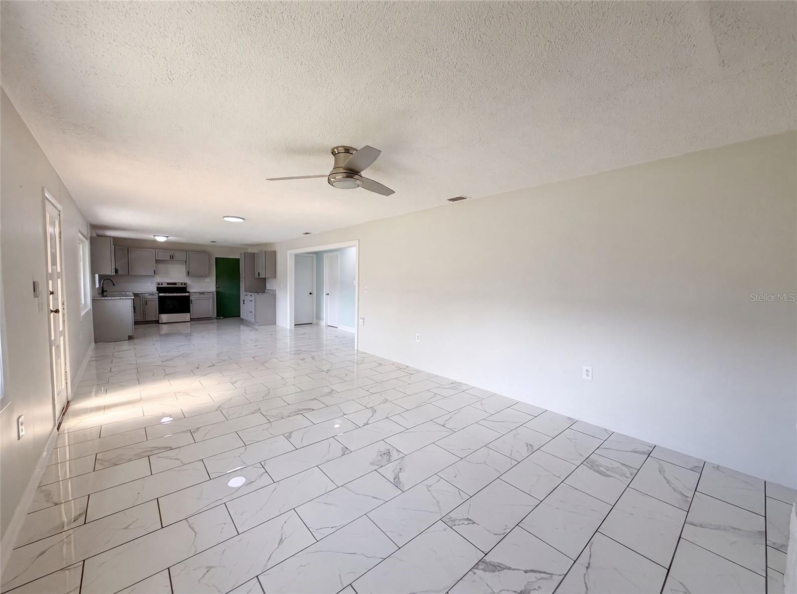 417 CALUMET RD, AVON PARK, FL — photo 7