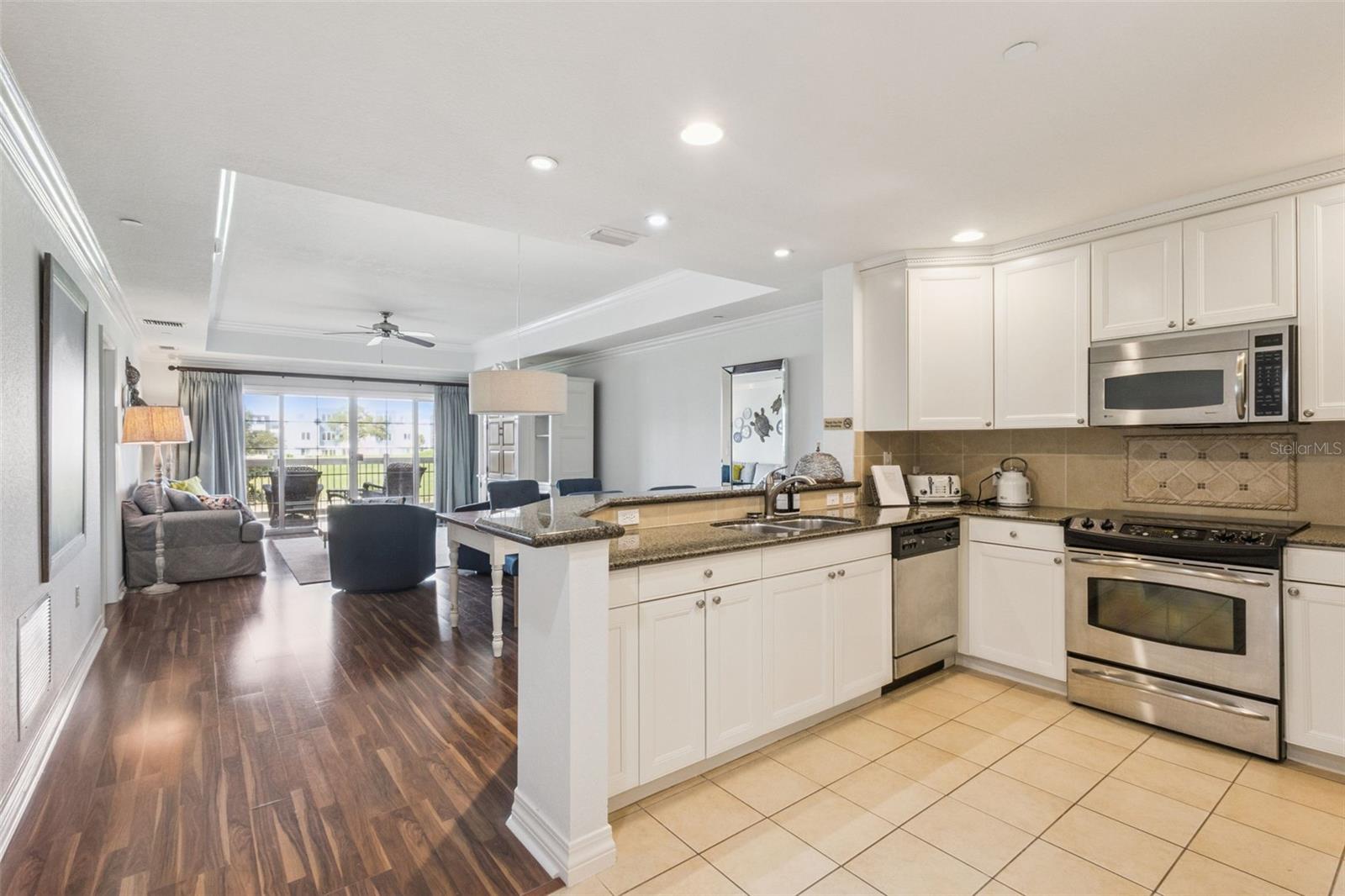 1112 SUNSET VIEW CIR #203, KISSIMMEE, FL — photo 8