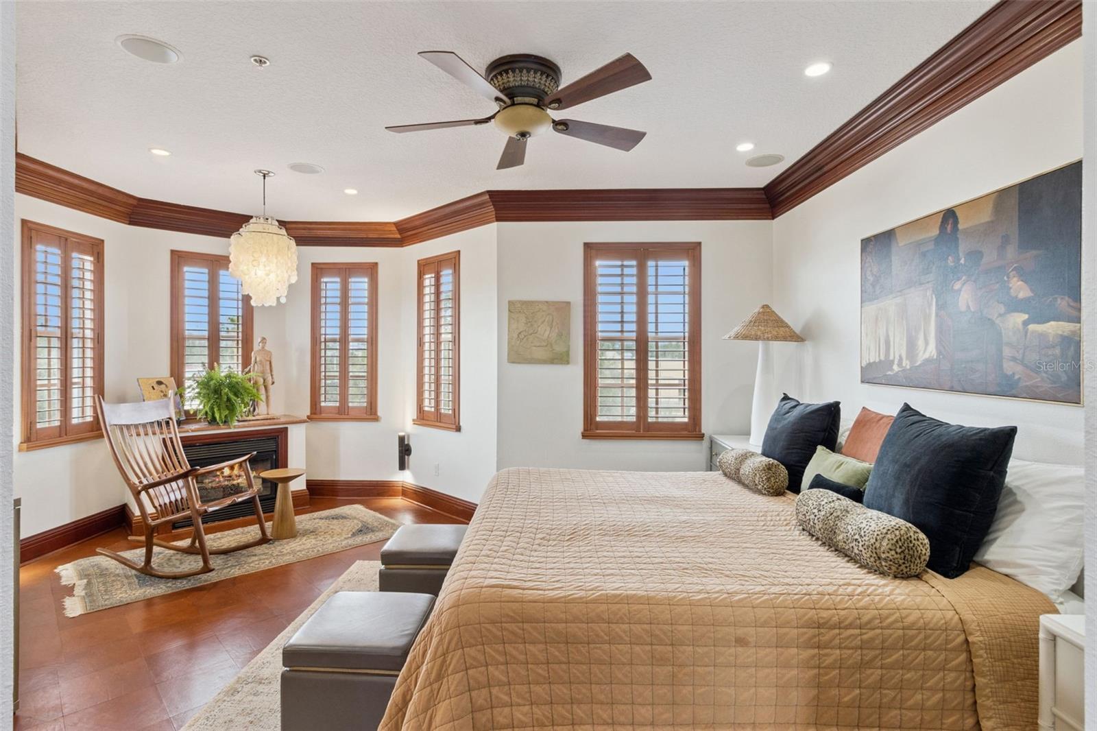 2402 VICTORIA GARDENS LN, TAMPA, FL — photo 36