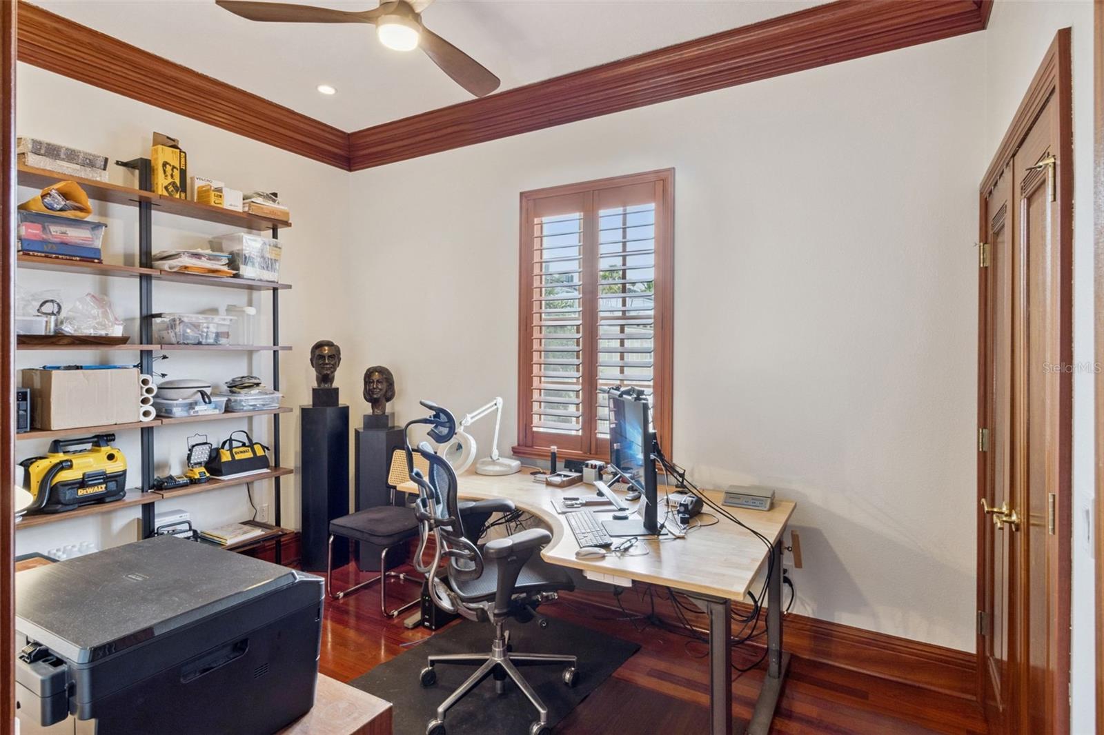 2402 VICTORIA GARDENS LN, TAMPA, FL — photo 44