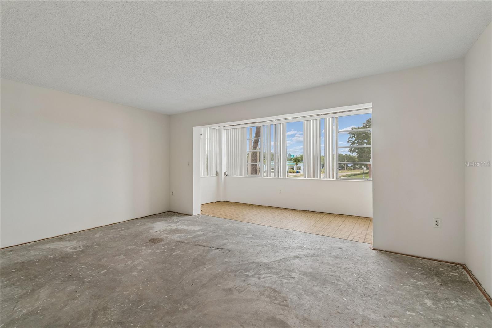 1900 68TH ST N #210, ST PETERSBURG, FL — photo 9