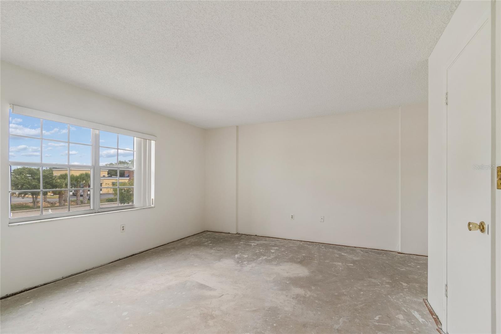 1900 68TH ST N #210, ST PETERSBURG, FL — photo 23