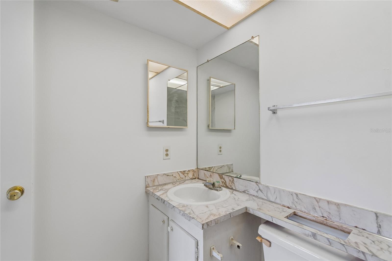 1900 68TH ST N #210, ST PETERSBURG, FL — photo 29