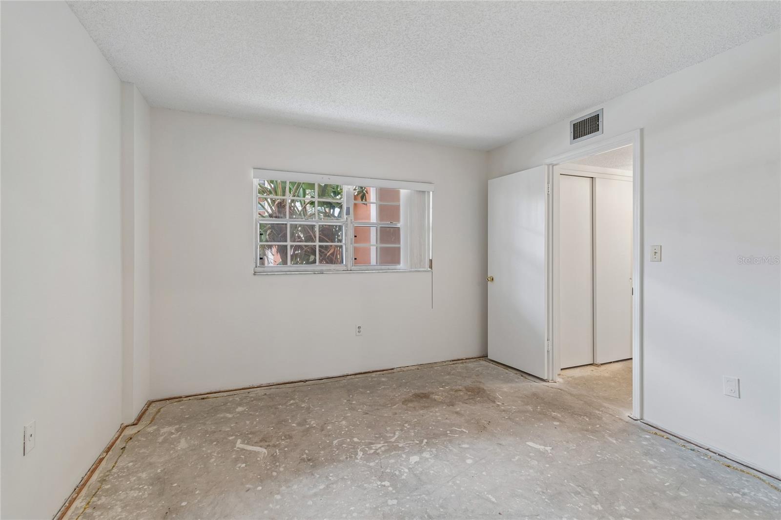 1900 68TH ST N #210, ST PETERSBURG, FL — photo 35