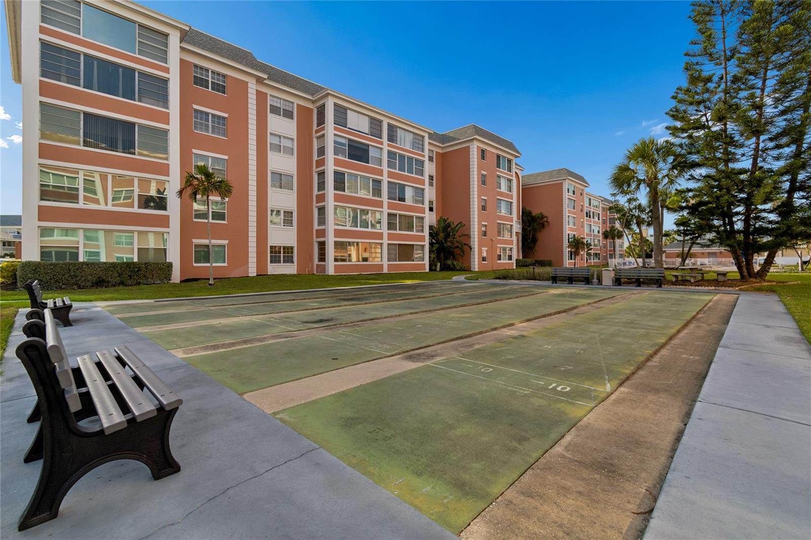 1900 68TH ST N #210, ST PETERSBURG, FL — photo 49