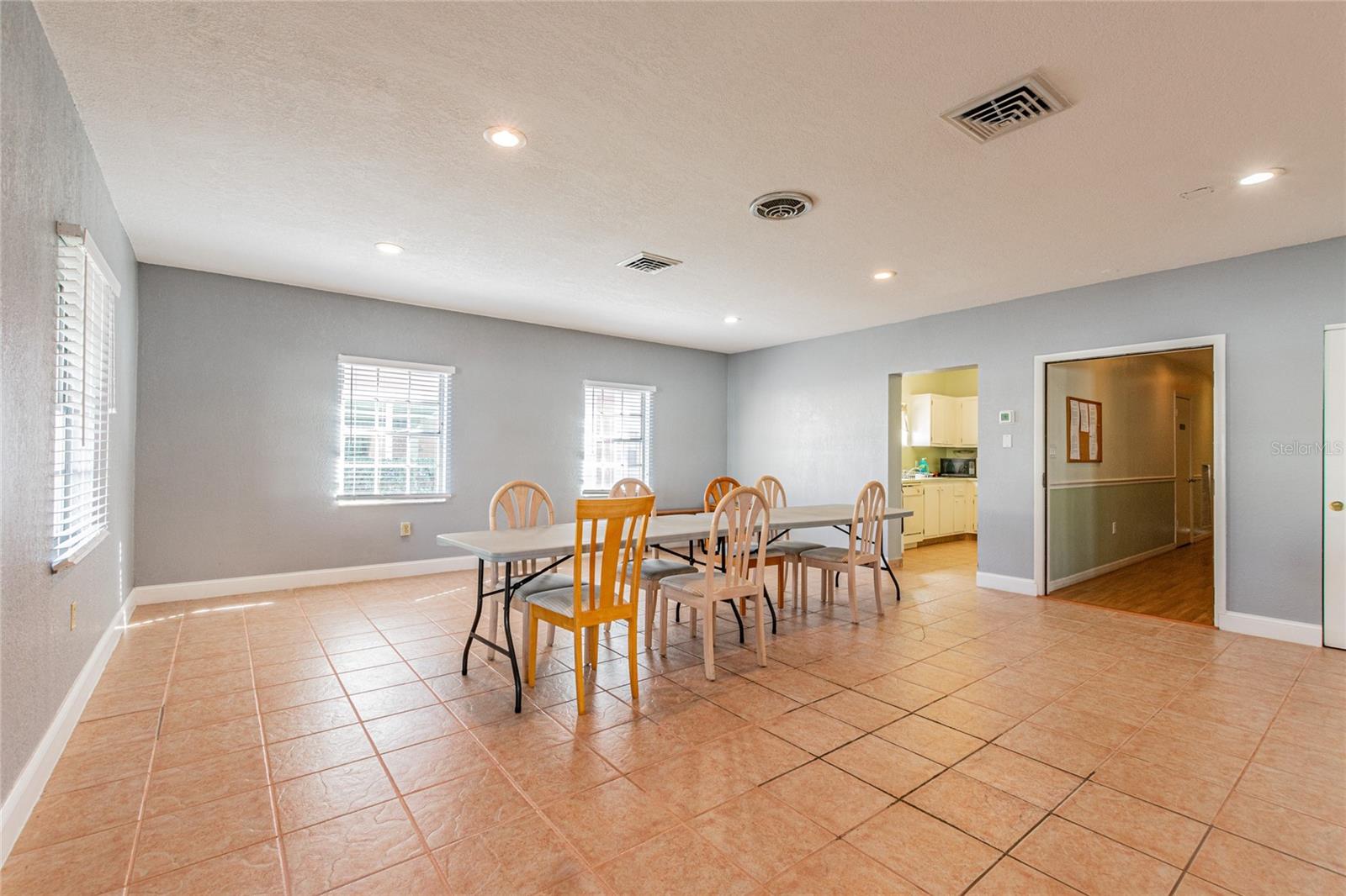 1900 68TH ST N #210, ST PETERSBURG, FL — photo 55