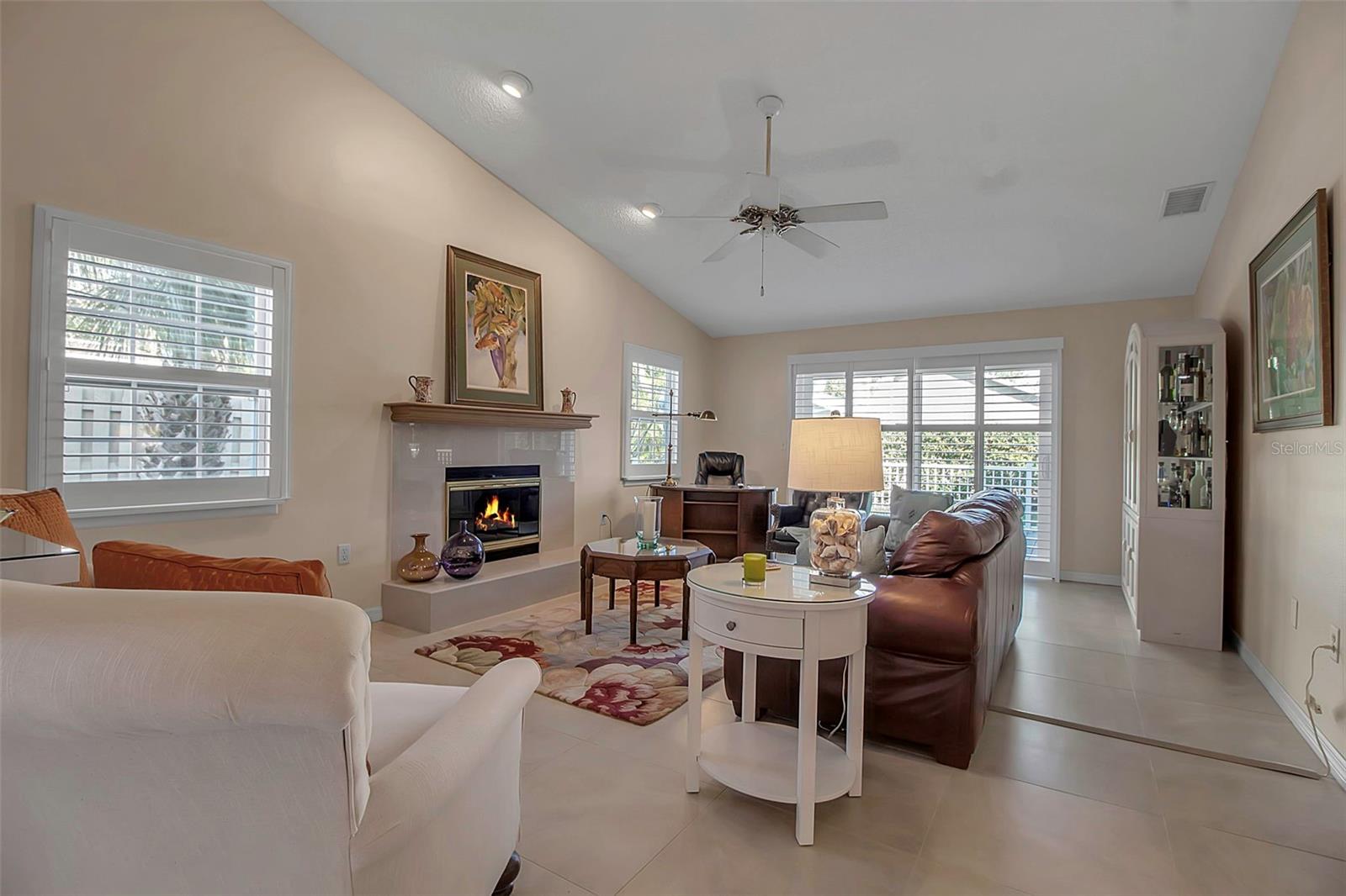 3410 AVENIDA MADERA #B, BRADENTON, FL — photo 5