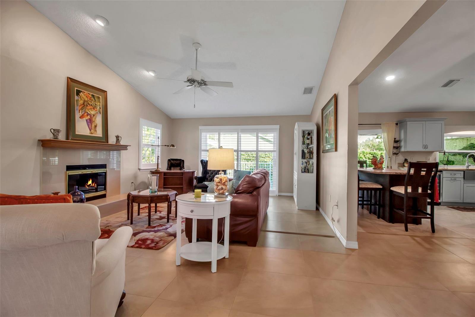 3410 AVENIDA MADERA #B, BRADENTON, FL — photo 6