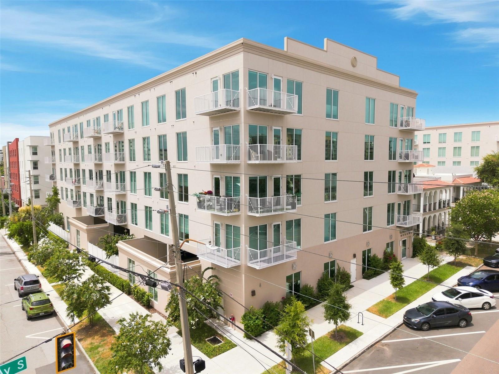 600 3RD AVE S #302, ST PETERSBURG, FL — photo 3