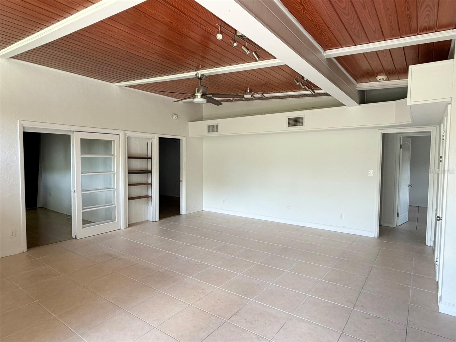 1227 COUNTRY CLUB DR, ORLANDO, FL — photo 3