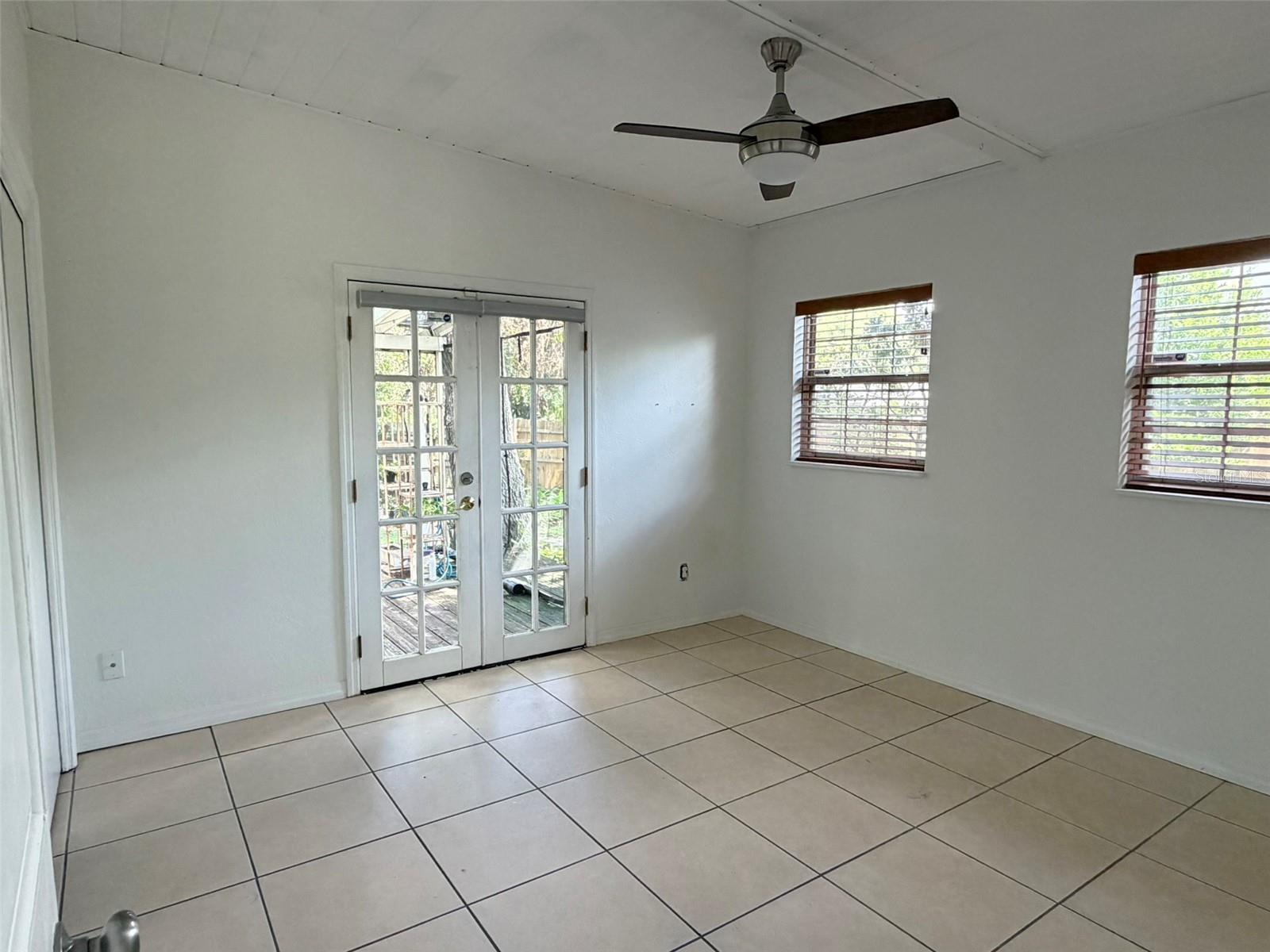 1227 COUNTRY CLUB DR, ORLANDO, FL — photo 9