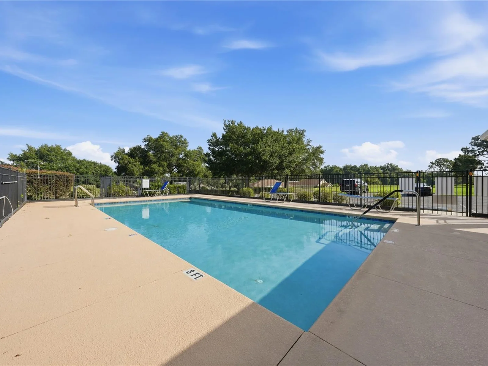 81 TWIN LAKE CIR, UMATILLA, FL — photo 55