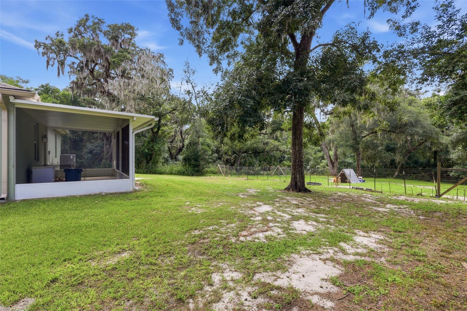 425 SPRING GARDEN AVE, DE LEON SPRINGS, FL — photo 30
