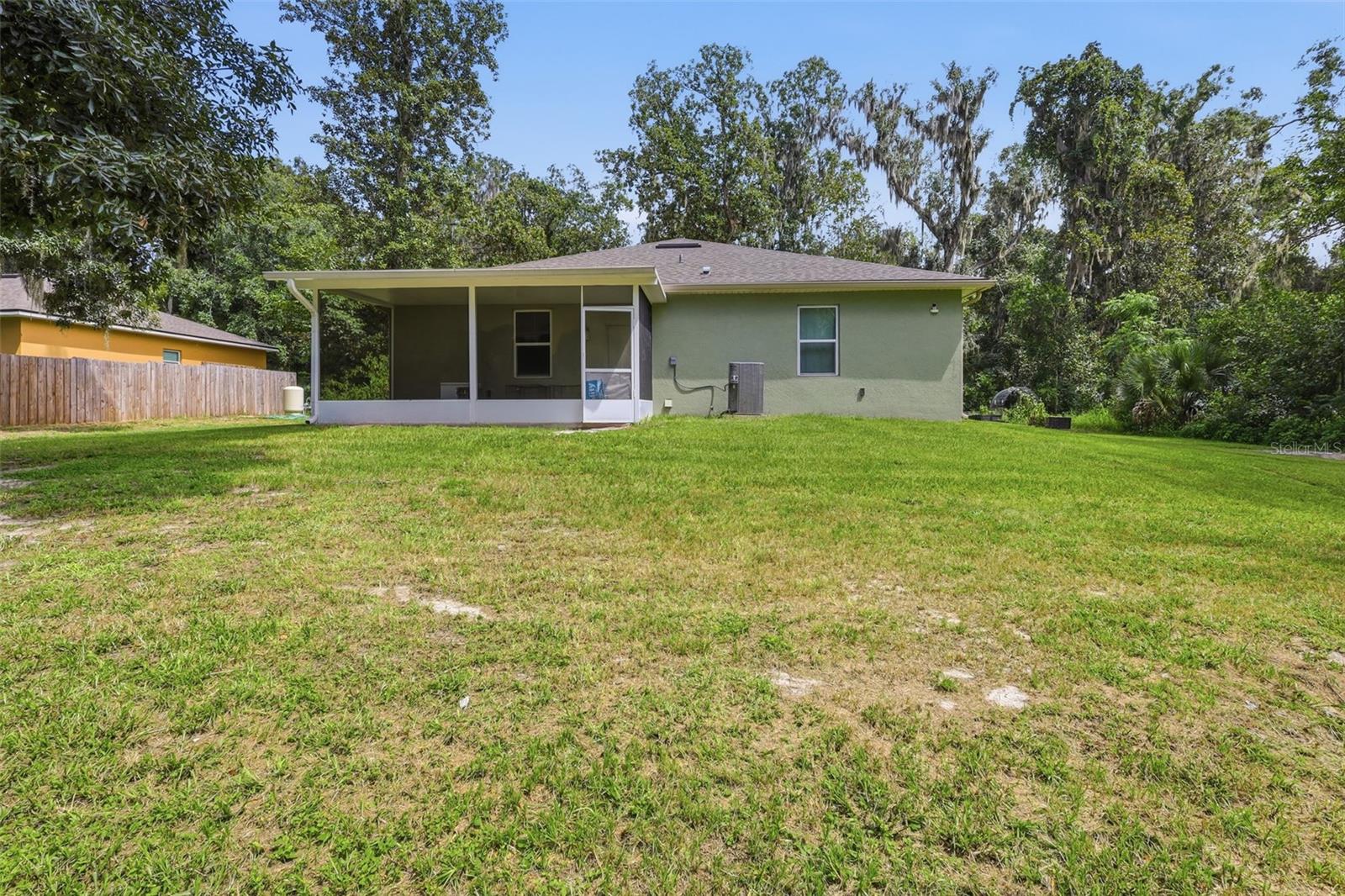 425 SPRING GARDEN AVE, DE LEON SPRINGS, FL — photo 32