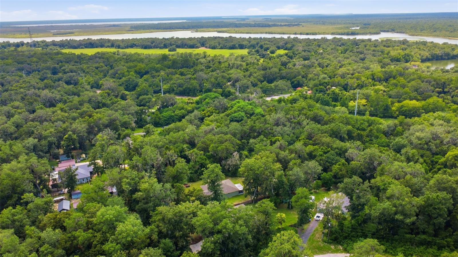 425 SPRING GARDEN AVE, DE LEON SPRINGS, FL — photo 37