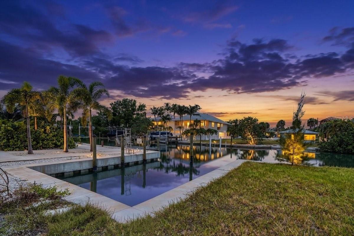 180 MOCKINGBIRD LN, ENGLEWOOD, FL — photo 12