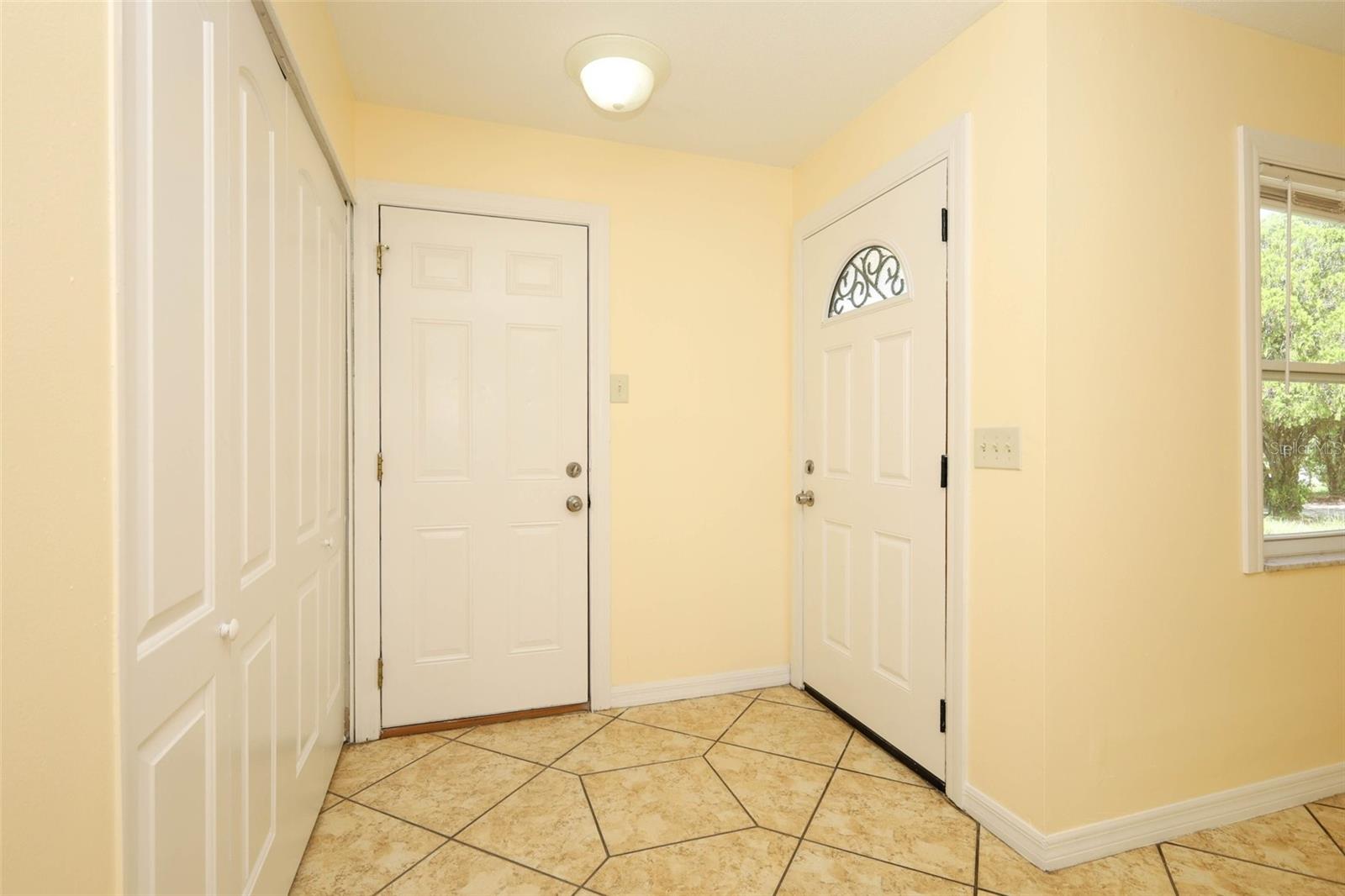 586 TULANE DR, ALTAMONTE SPRINGS, FL — photo 8