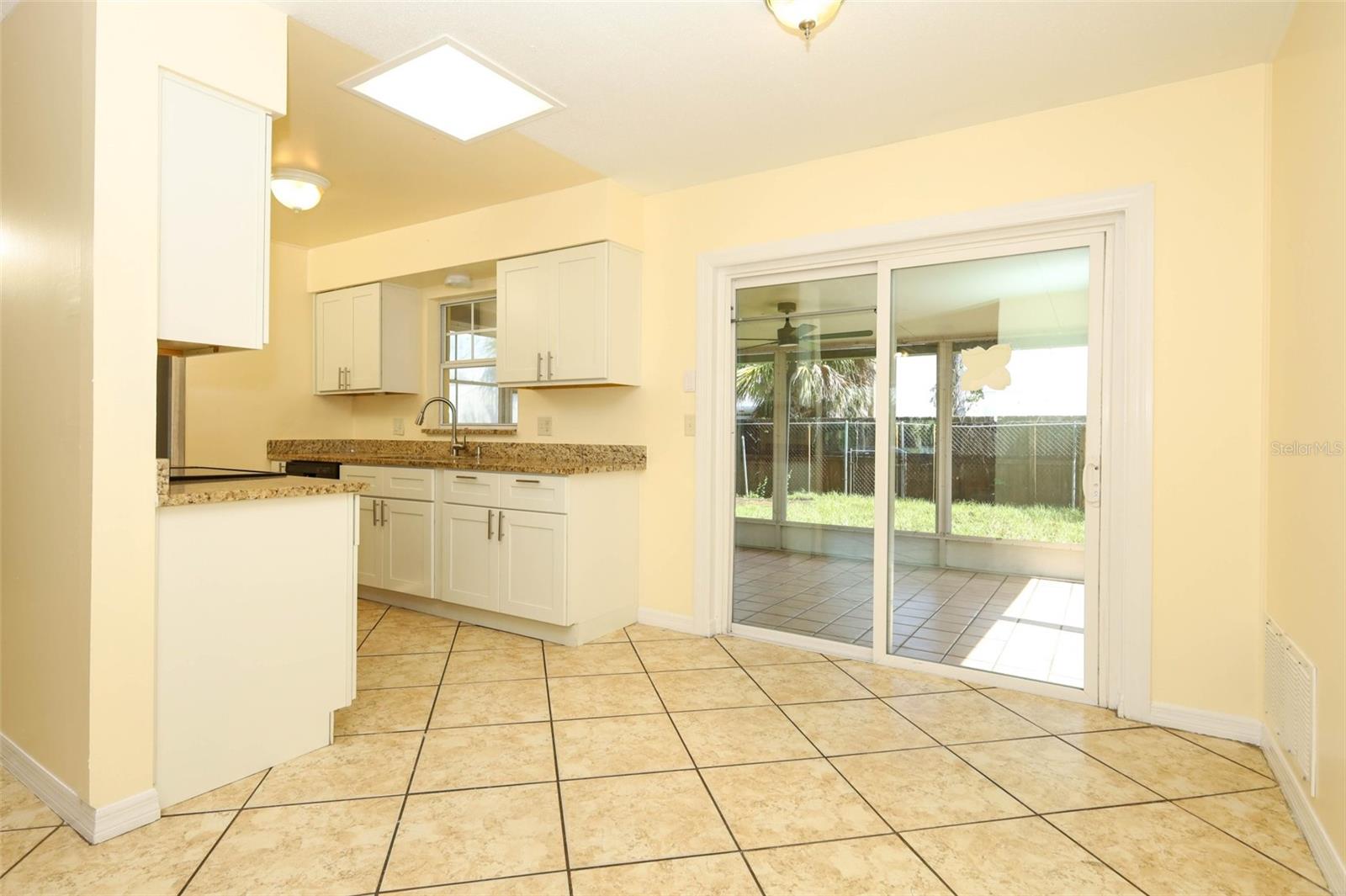 586 TULANE DR, ALTAMONTE SPRINGS, FL — photo 10