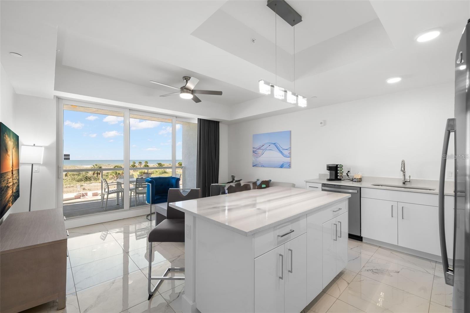 11500 GULF BLVD #304, TREASURE ISLAND, FL — photo 6