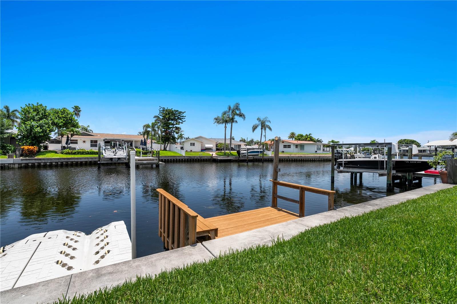 4425 13TH WAY NE, ST PETERSBURG, FL — photo 6