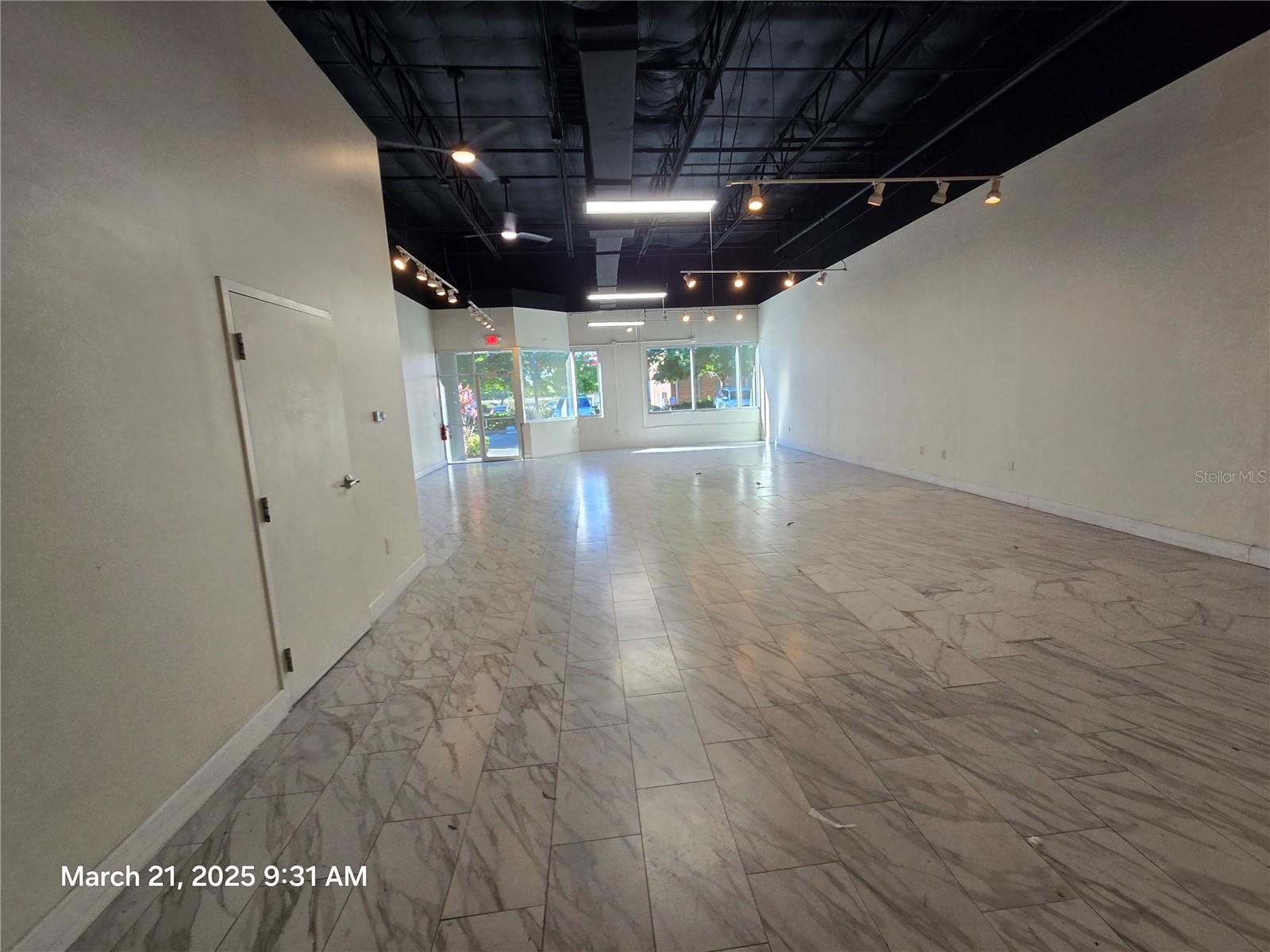 7901 KINGSPOINTE PKWY #23, ORLANDO, FL — photo 6