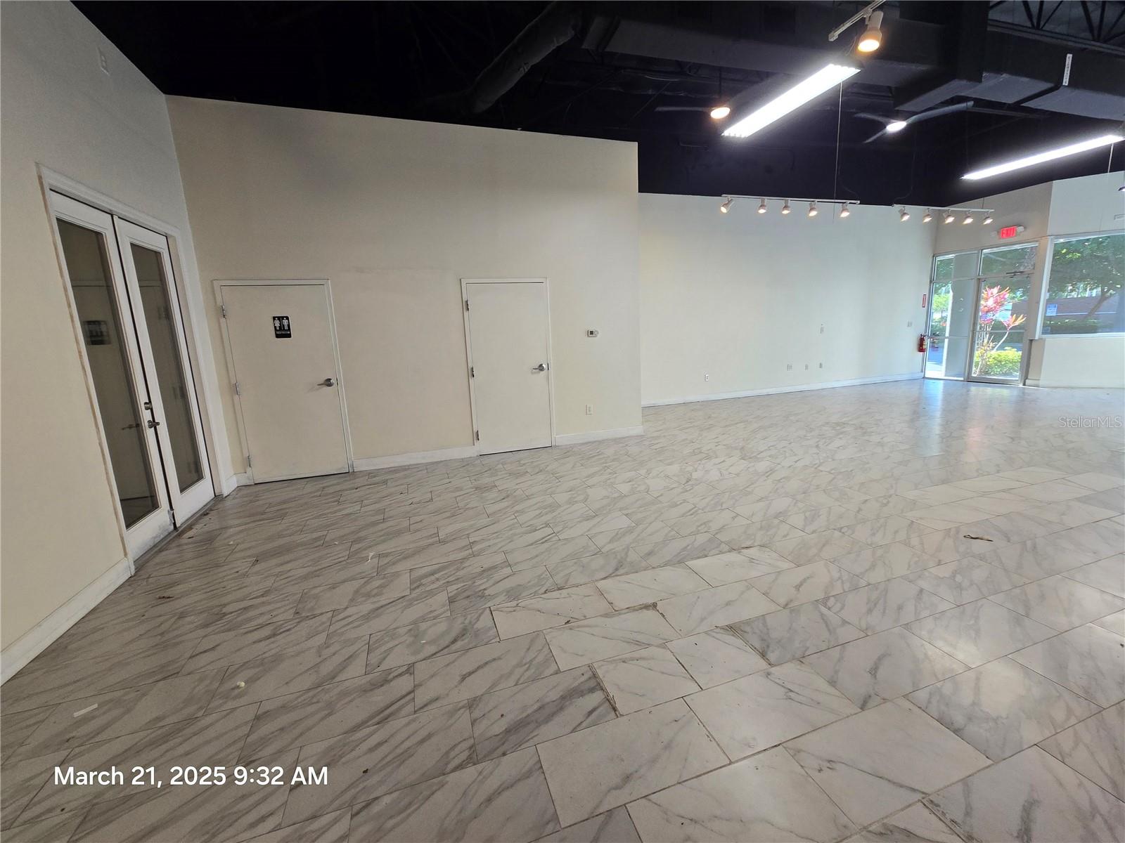 7901 KINGSPOINTE PKWY #23, ORLANDO, FL — photo 9