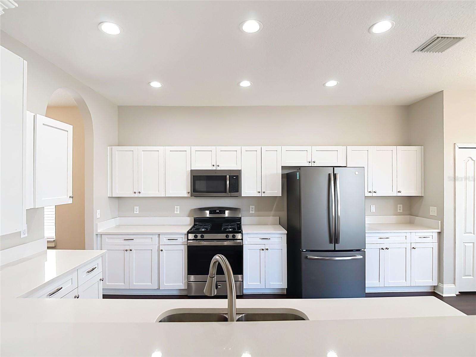 10739 EVENINGWOOD CT, TRINITY, FL — photo 11