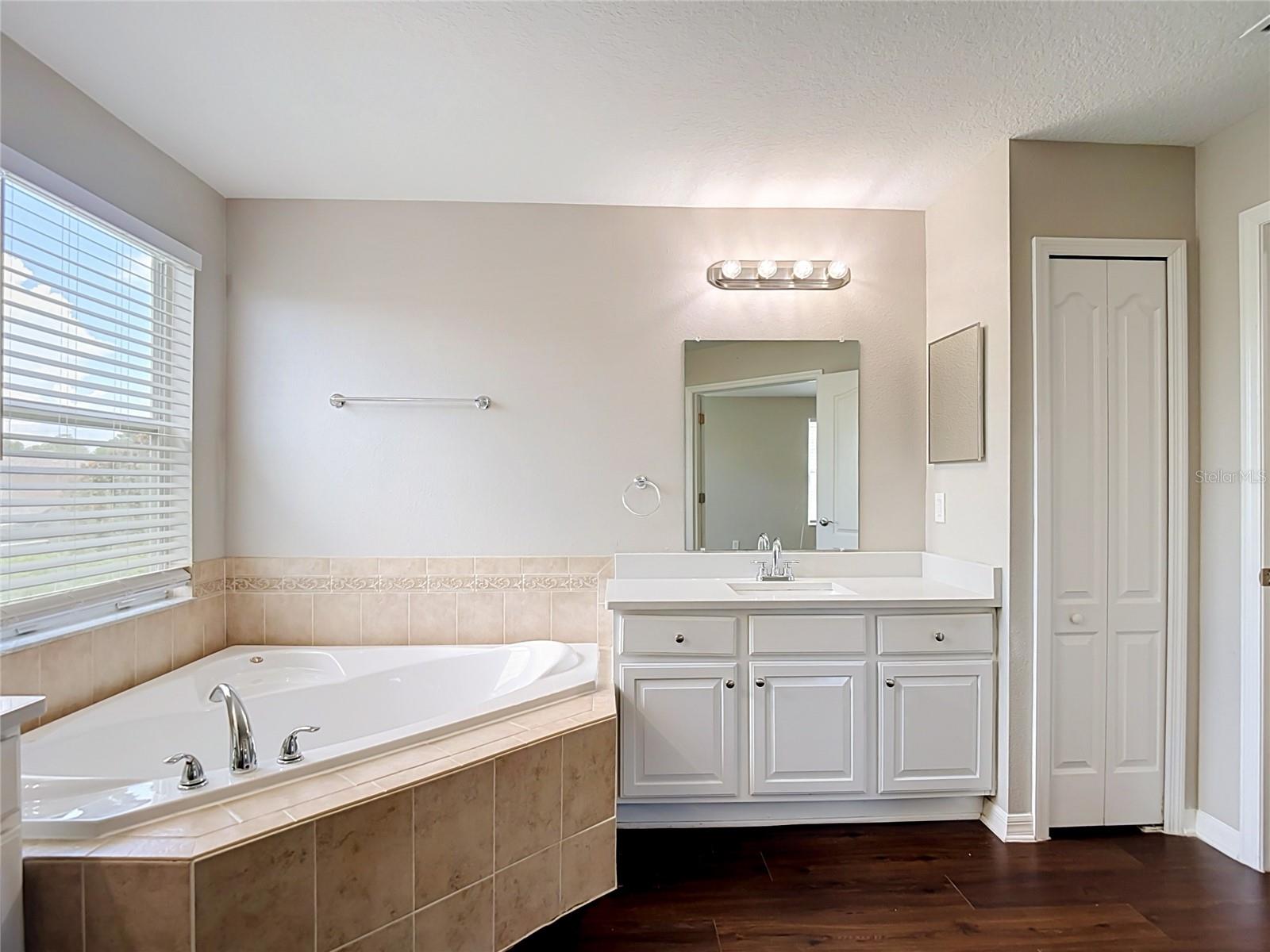 10739 EVENINGWOOD CT, TRINITY, FL — photo 29