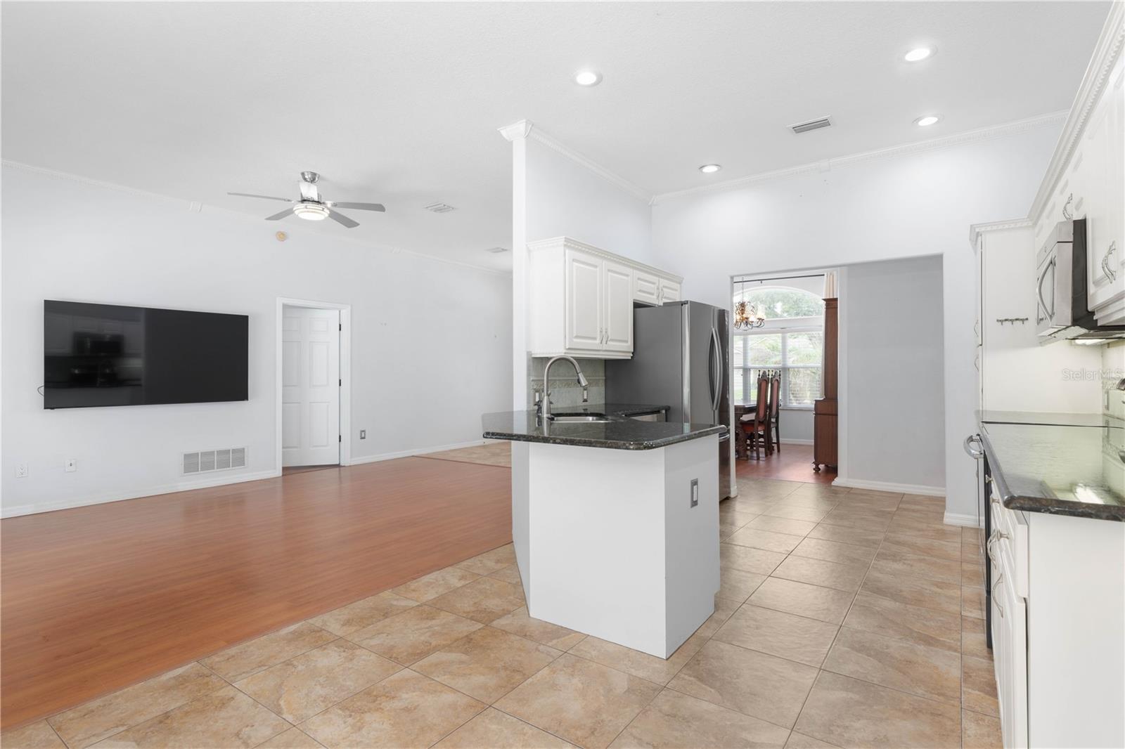 137 WYNNFIELD DR, PALM COAST, FL — photo 13