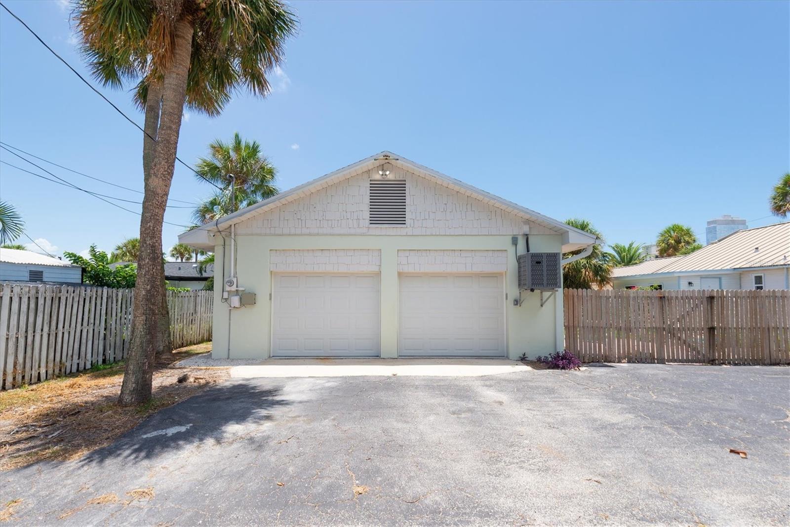 150 42ND AVE, ST PETE BEACH, FL — photo 40