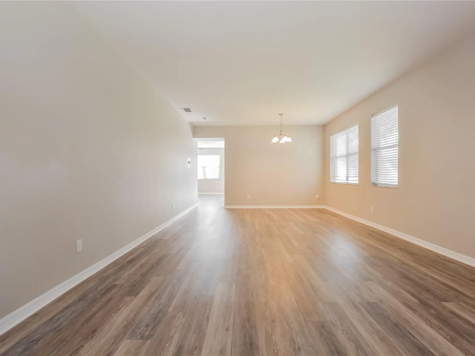 5061 GANDROSS LN, MOUNT DORA, FL — photo 2