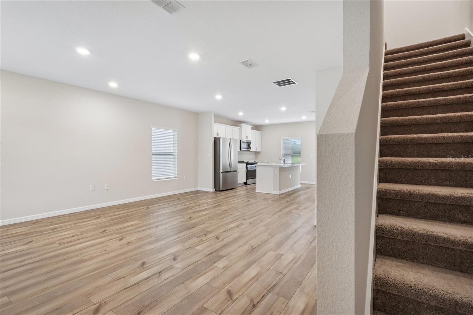 9176 BENT BR, DADE CITY, FL — photo 15
