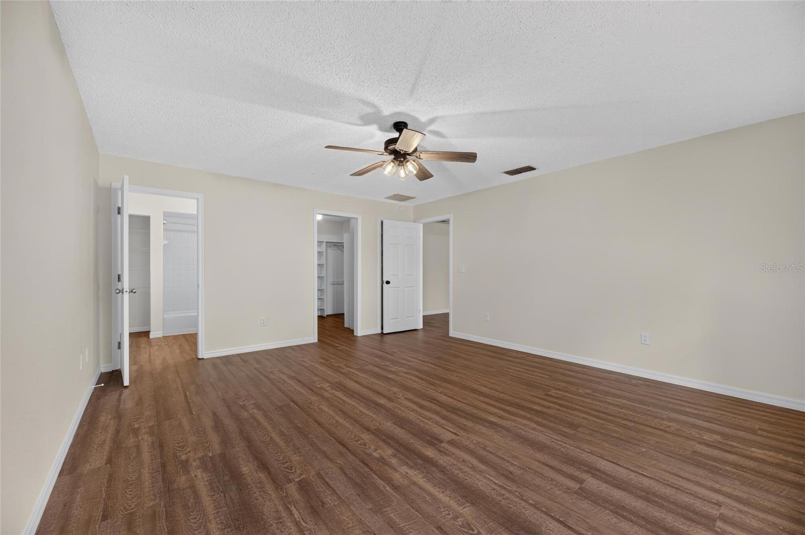 615 THOMPSON RD, LITHIA, FL — photo 14