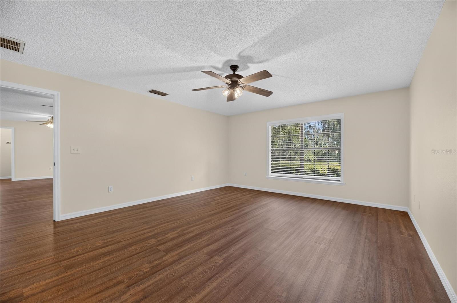 615 THOMPSON RD, LITHIA, FL — photo 15