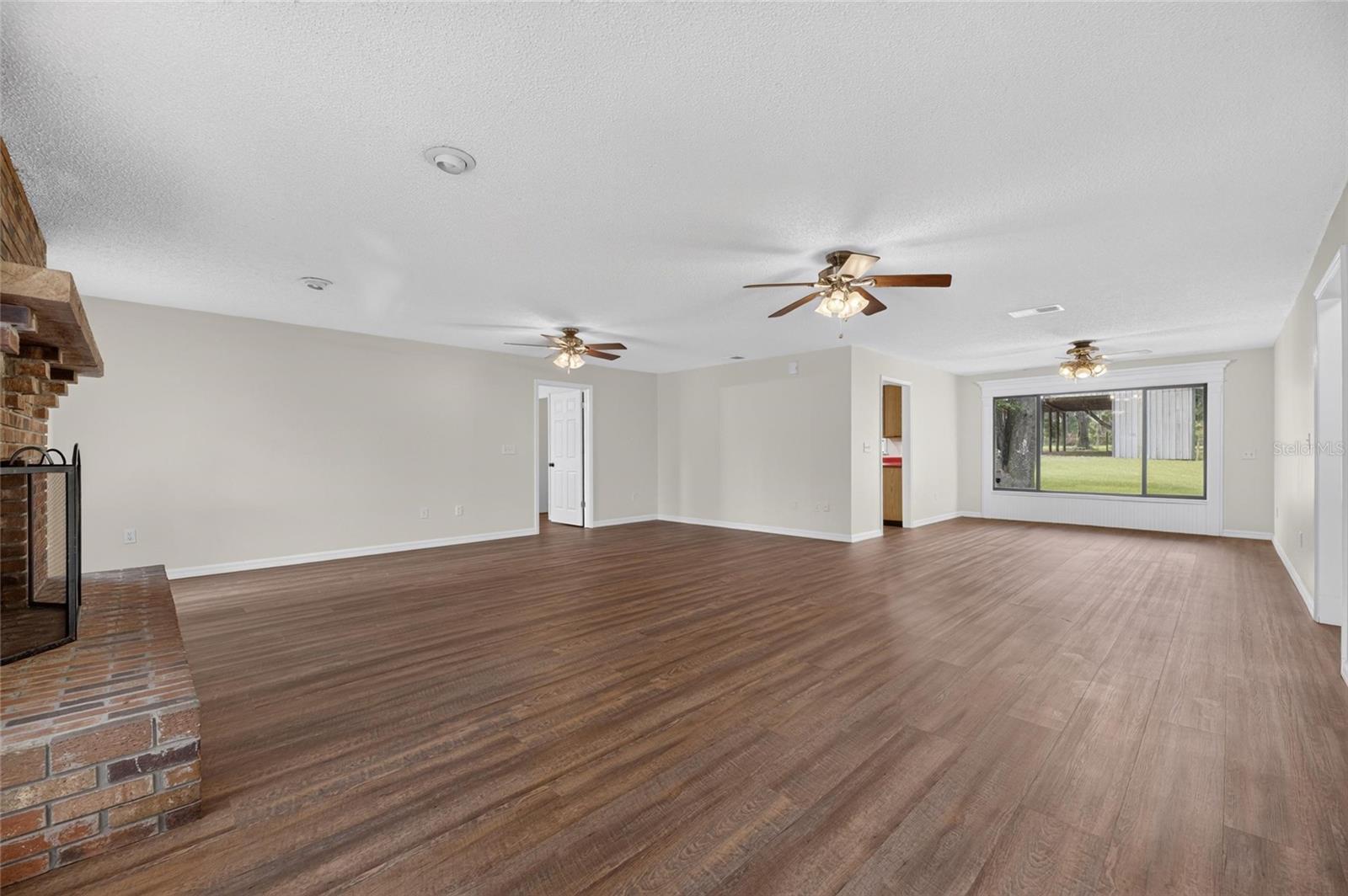 615 THOMPSON RD, LITHIA, FL — photo 19
