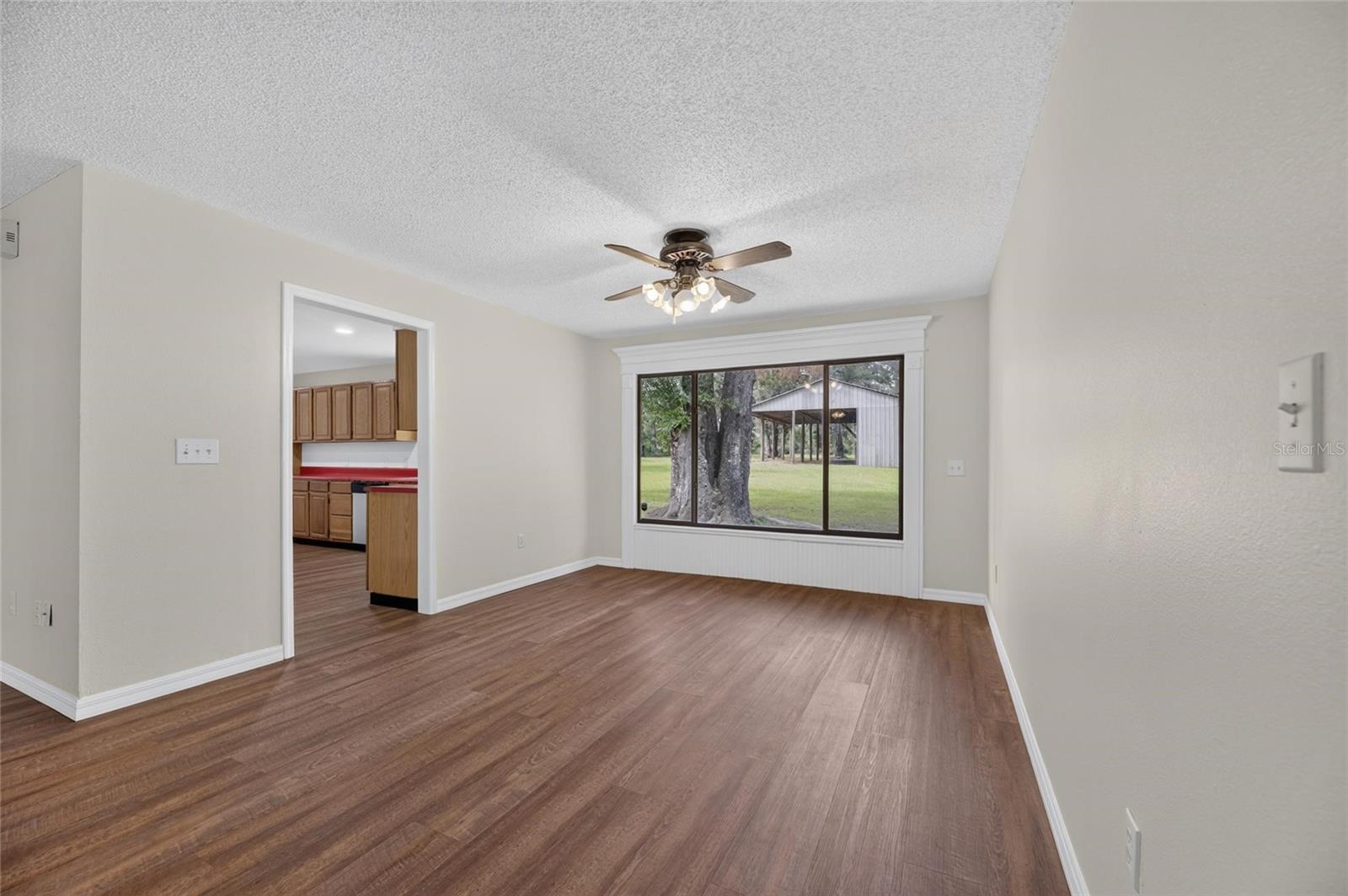 615 THOMPSON RD, LITHIA, FL — photo 21