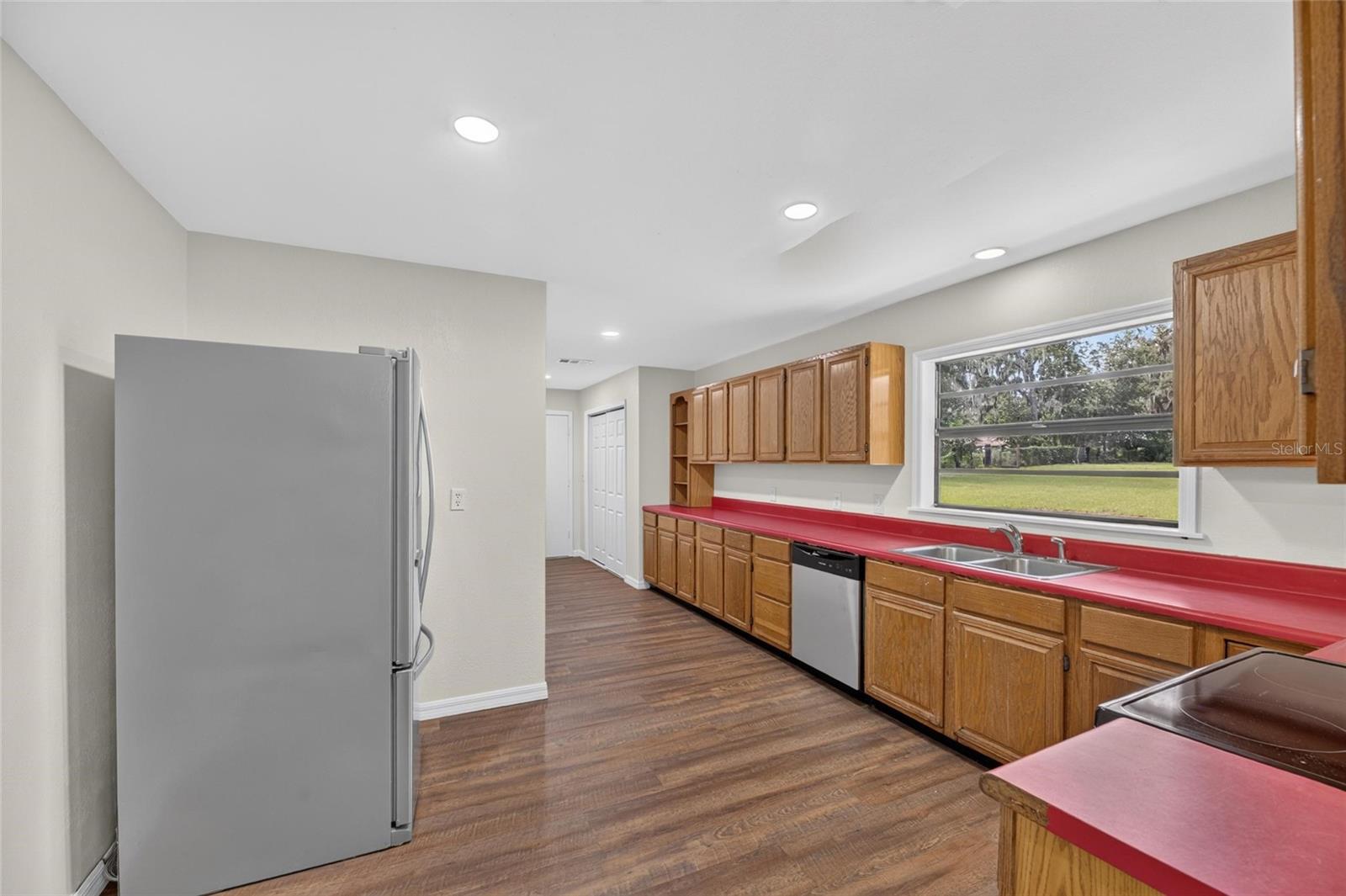 615 THOMPSON RD, LITHIA, FL — photo 22