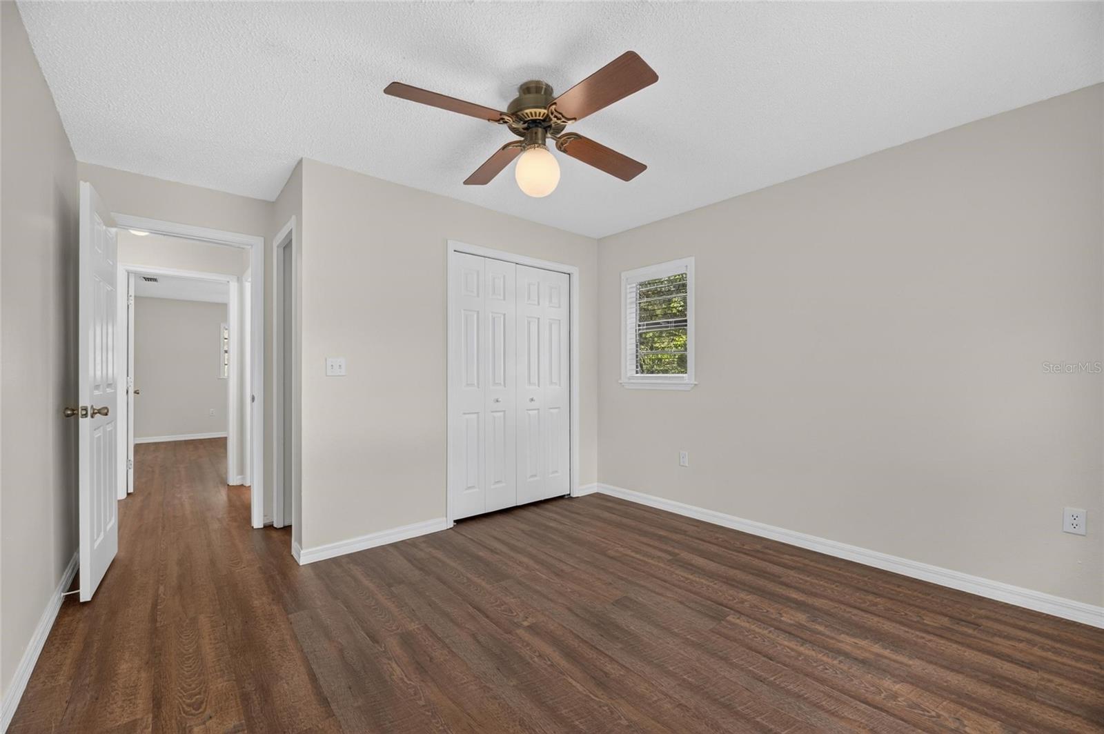 615 THOMPSON RD, LITHIA, FL — photo 32