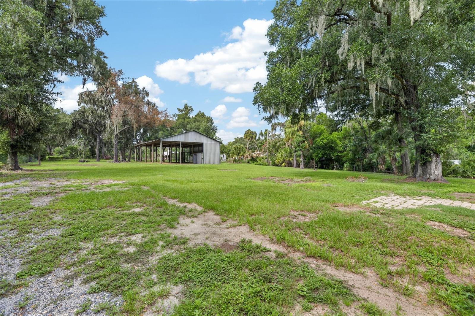 615 THOMPSON RD, LITHIA, FL — photo 39