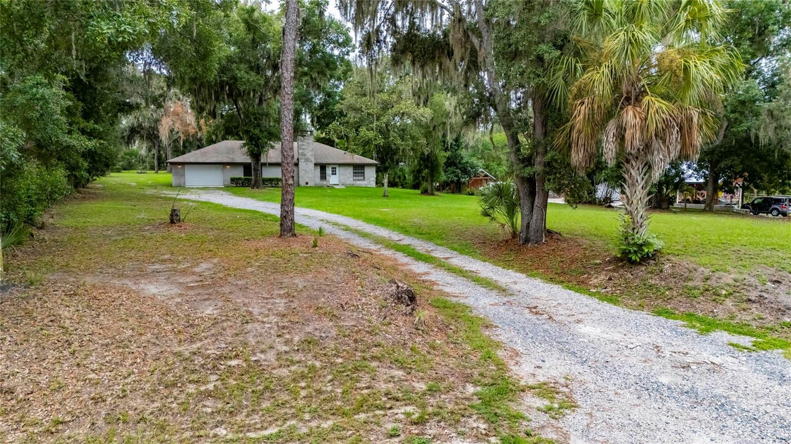 615 THOMPSON RD, LITHIA, FL — photo 45