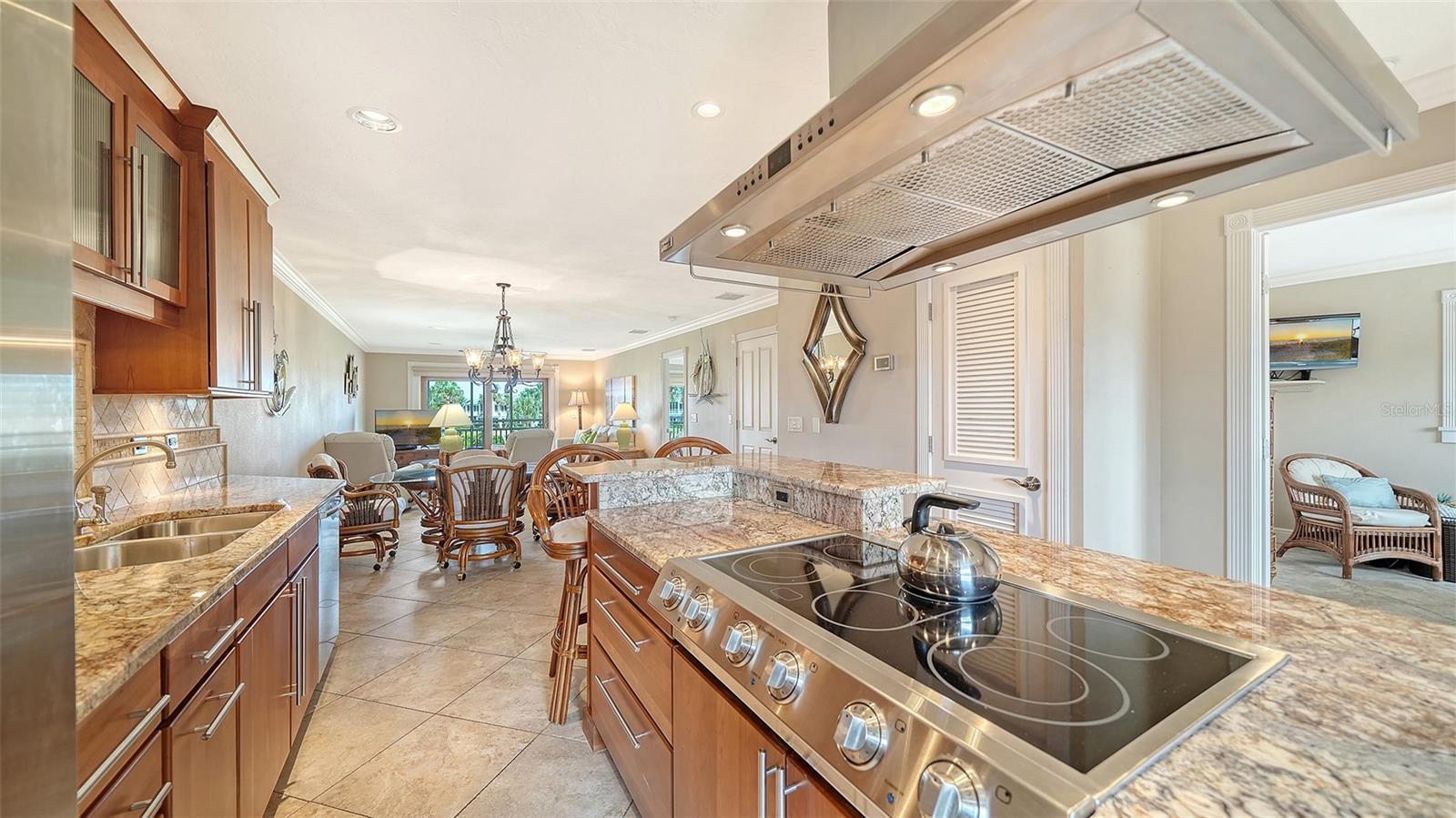7115 GULF OF MEXICO DR #23, LONGBOAT KEY, FL — photo 12