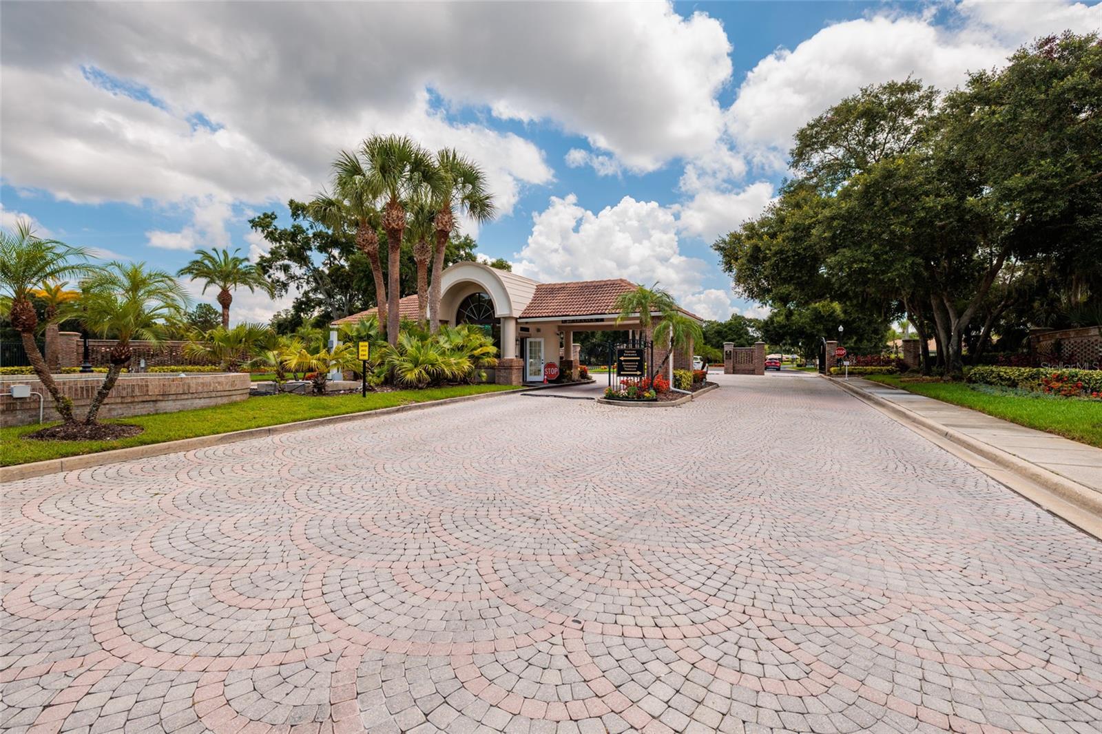 1338 DARTFORD DR, TARPON SPRINGS, FL — photo 90